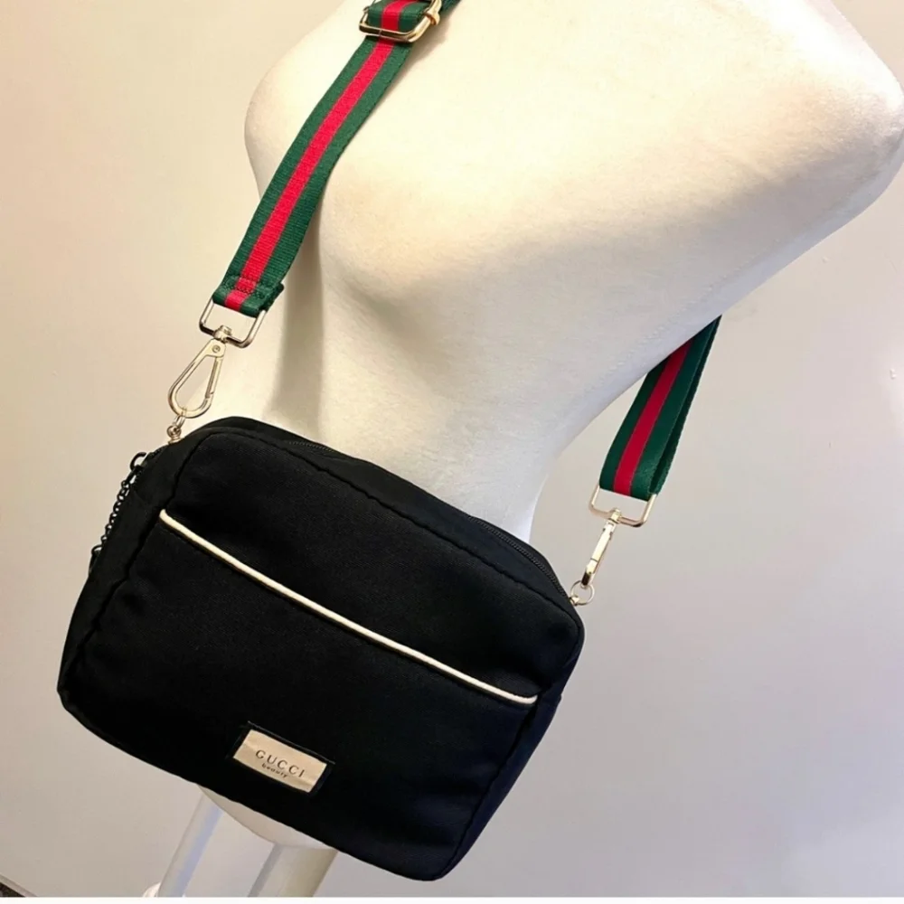 - Gucci - Picture 2 of 16